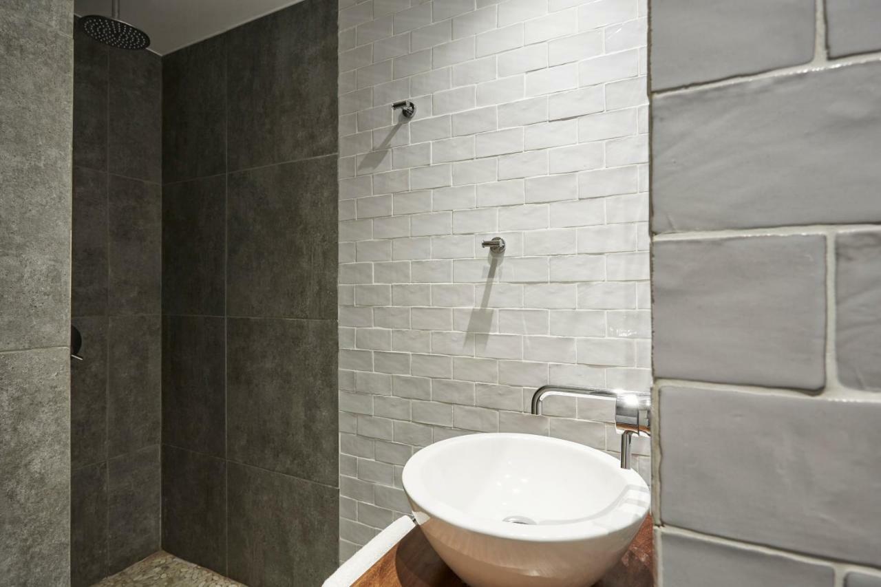 Cozy And Bright 2bd In Kolonaki